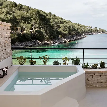 Little Green Bay Hotel Hvar Town