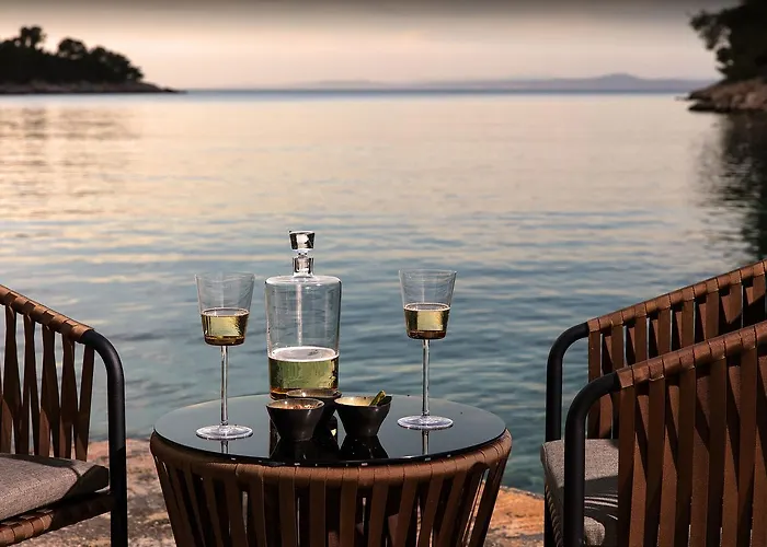 Hotel Little Green Bay