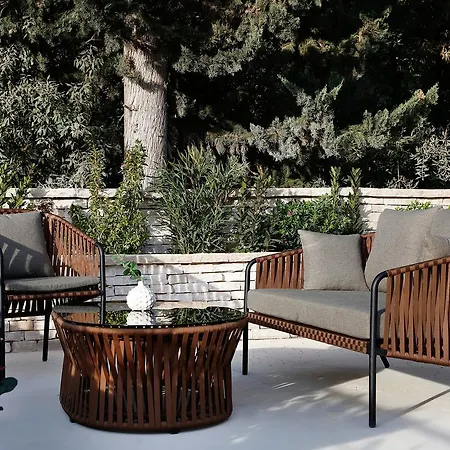 Little Green Bay Otel