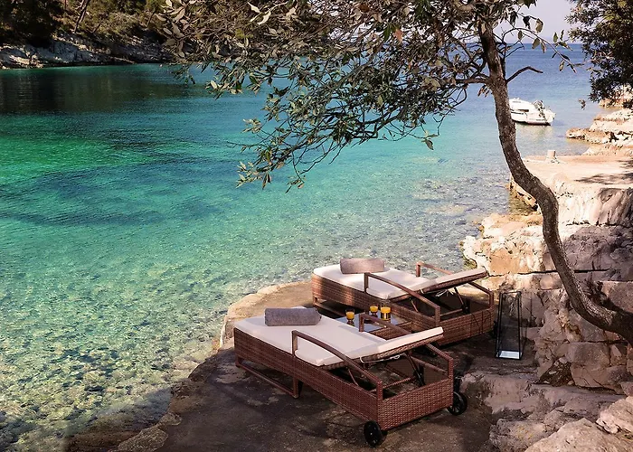 Little Green Bay 4* Hvar Town